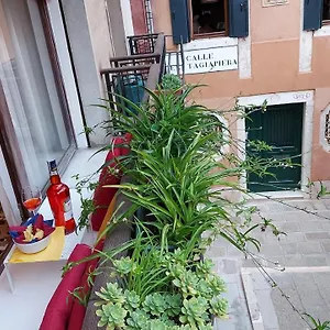 https://antico-rio-acqua-dolce-apartment.hotelslidodijesolo.com
