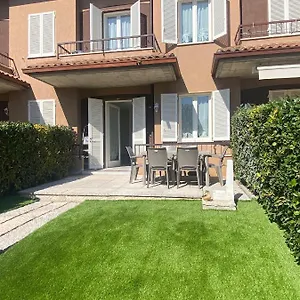 independent-house-with-garden-in-sirmione.it-lombardy.com/